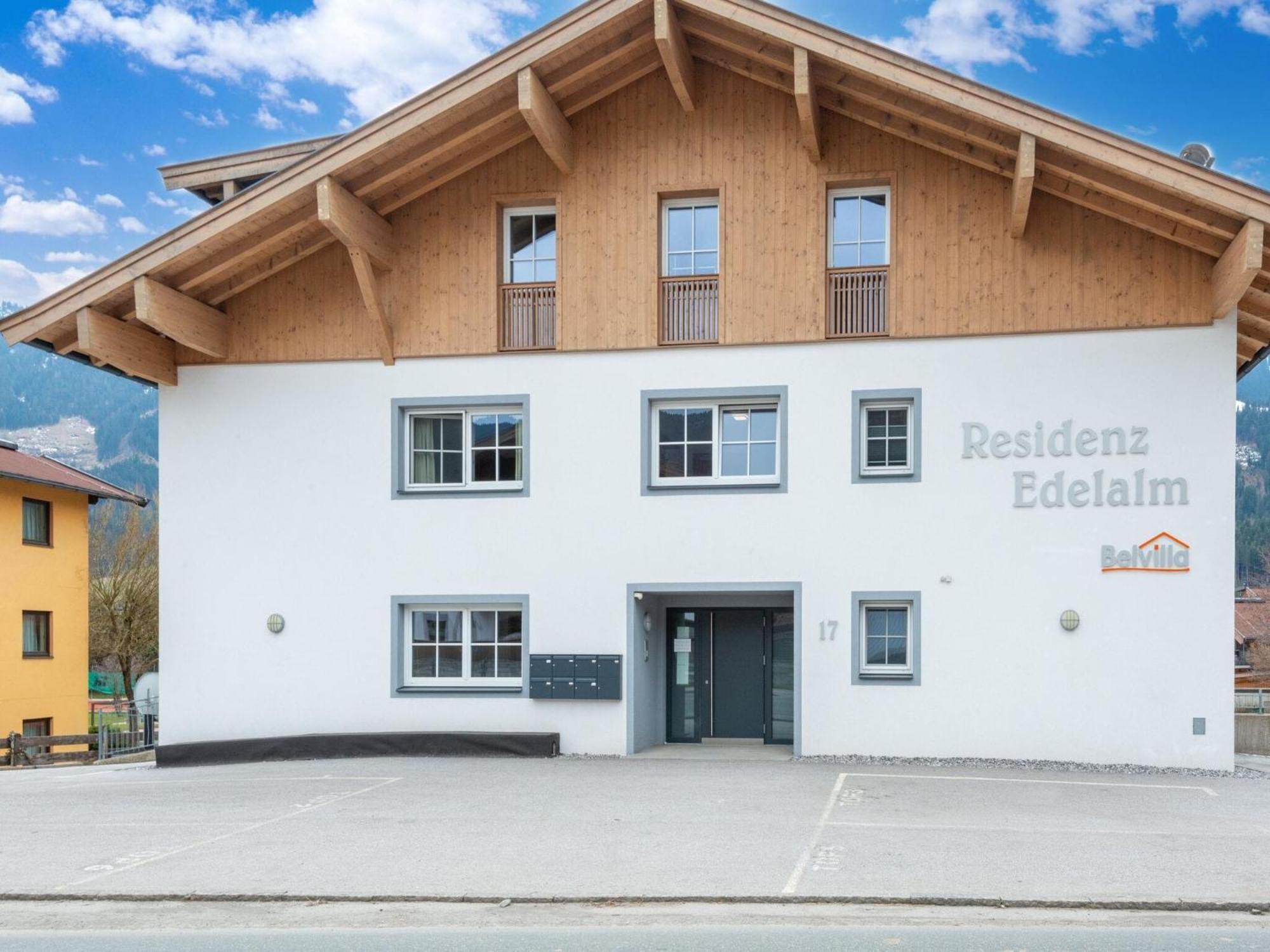 Apartmán Luxury Penthouse With Balcony Ski Storage Carport Lift Brixen im Thale Exteriér fotografie