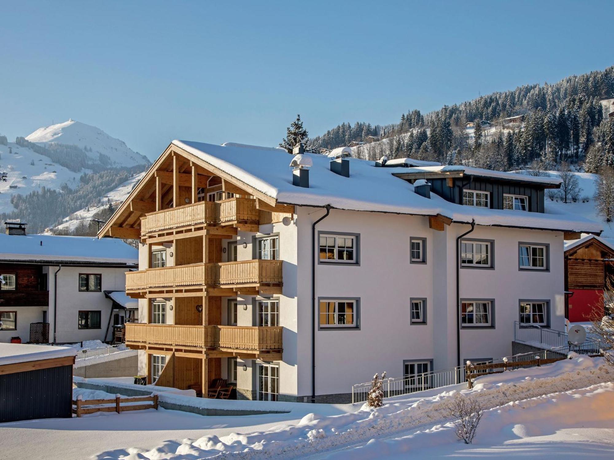 Apartmán Luxury Penthouse With Balcony Ski Storage Carport Lift Brixen im Thale Exteriér fotografie